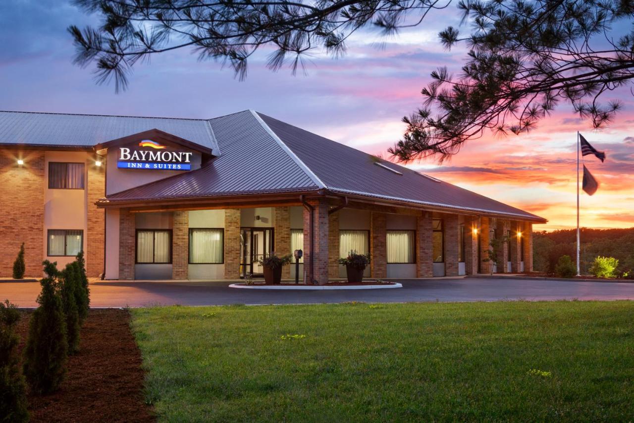 Baymont By Wyndham Warrenton Hotel Kültér fotó